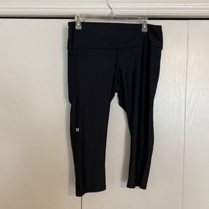 Under Armour Women’s compression Capri